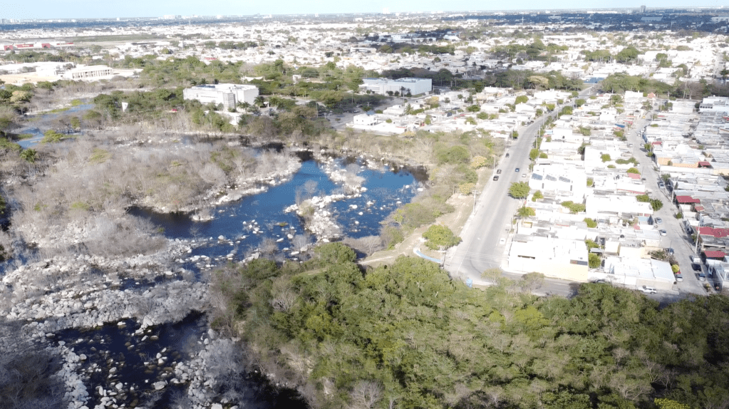 El parque eco-arqueológico Xoclán en&nbsp;Ya’axtal